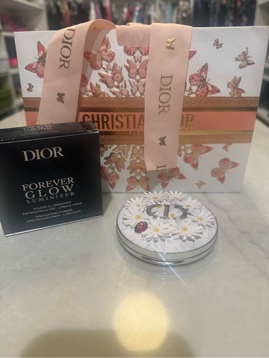 Dior Other - Dior Forever Glow Luminizer 003 Limited edition New in box with shoping bag